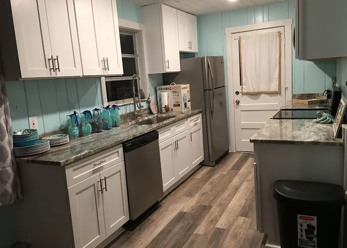 The Beach House - Treasure Island St. Pete Beach