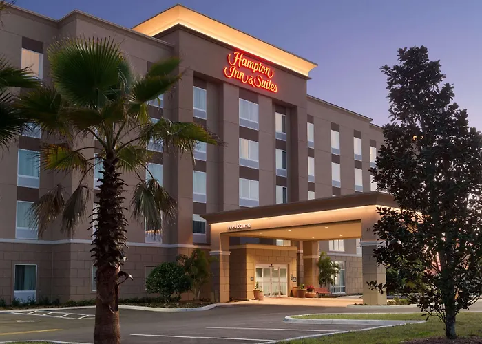 Hampton Inn & Suites - Deland