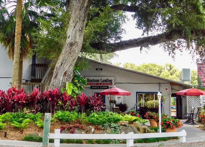 Hontoon Landing Resort & Marina DeLand