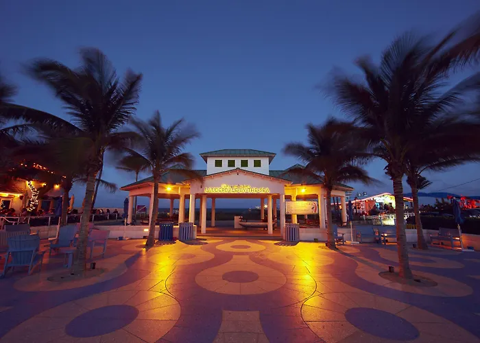Plunge Beach Resort Lauderdale-by-the-Sea