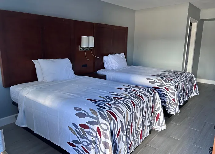 Airport Motor Inn