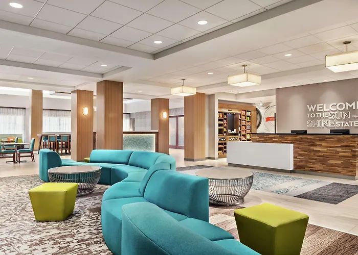 Hampton Inn & Suites Miami, Kendall, Executive Airport Country Walk