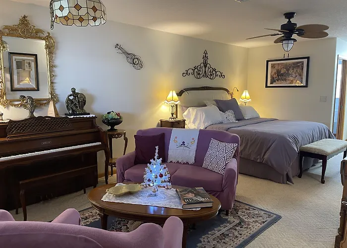 Crystal River Lullaby B&B