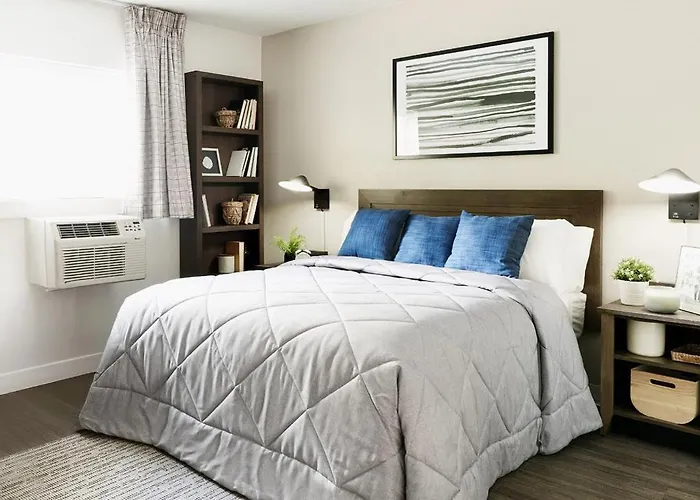 Intown Suites Extended Stay Orlando Fl - Universal