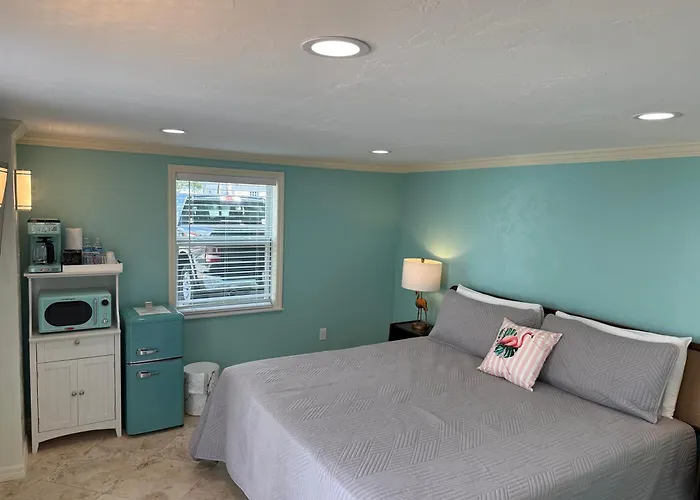 Flamingo Inn Fort Myers Beach