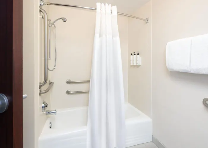 Fairfield Inn & Suites Jacksonville Airport