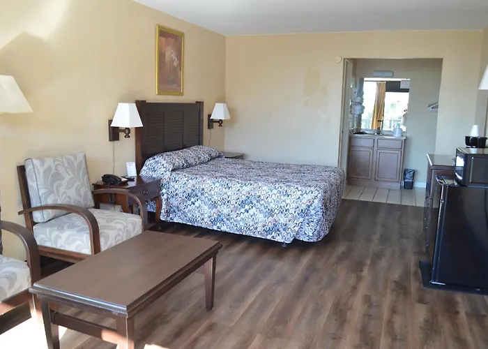 Tarpon Shores Inn Tarpon Springs