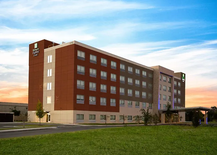 Holiday Inn Express & Suites - Lake Mary By Ihg