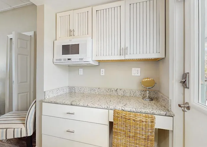 Bungalow Beach Place 6 Clearwater Beach