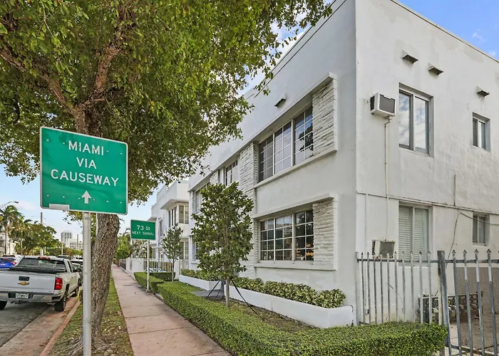Harding Apartments By Andes Str