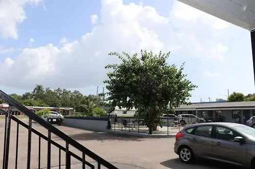 Dunedin Cove Motel