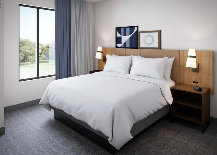 Pensacola Suites Hotel