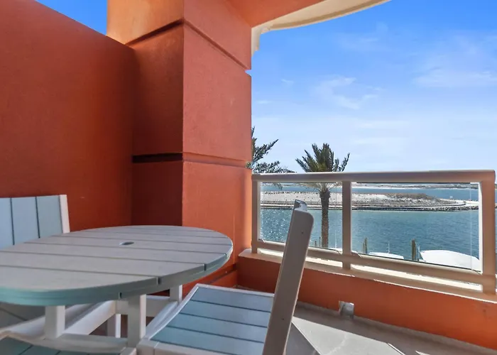 Harbor Suites At Harborwalk Village