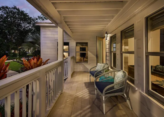 Faro Blanco Marathon Florida Keys, Curio By Hilton