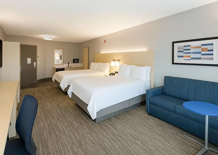Holiday Inn Express & Suites Ft Myers Beach-Sanibel Gateway By Ihg