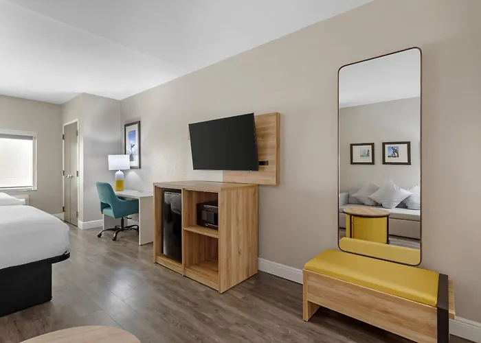 Comfort Suites West Jacksonville