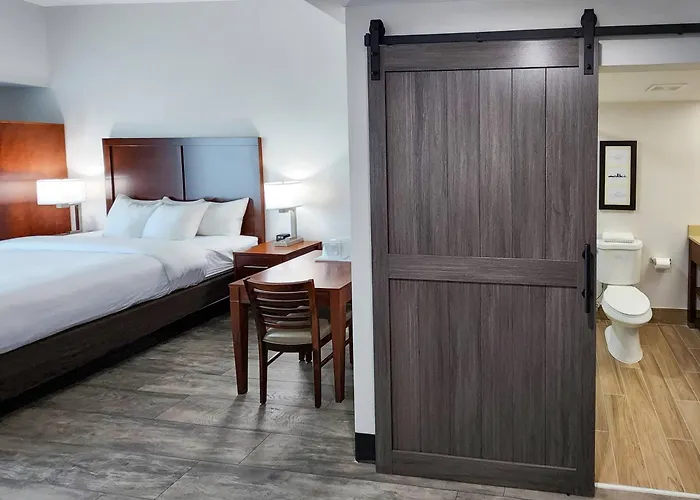 Comfort Suites Baymeadows Near Butler Blvd