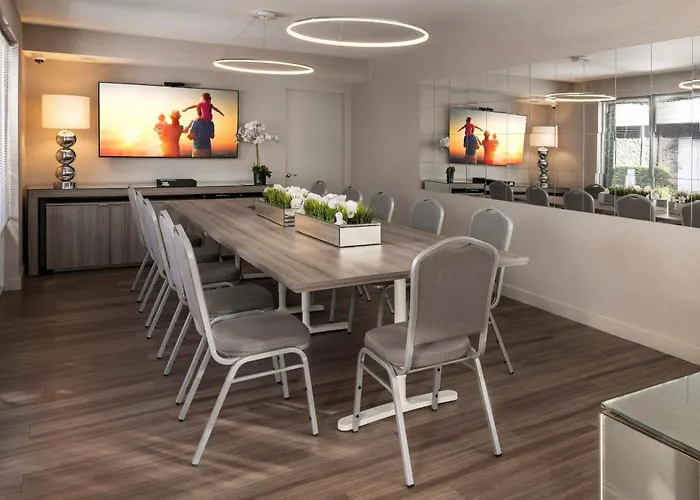 Magic Moment Resort & Kids Club, Dazzler Select By Wyndham Kissimmee