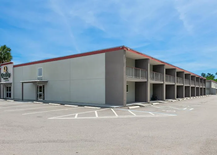 Quality Suites Wildwood - The Villages