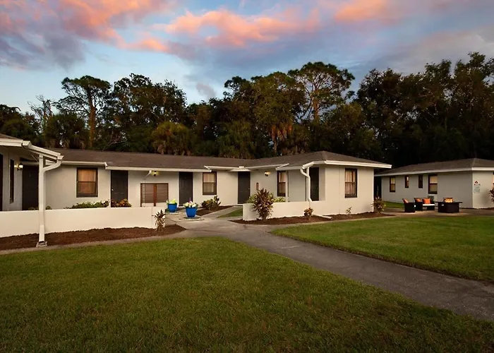 Travel Inn Of Titusville