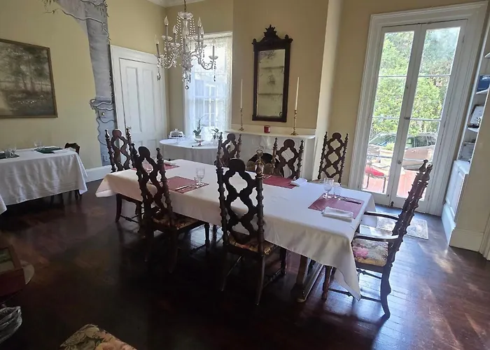 1872 Denham Inn