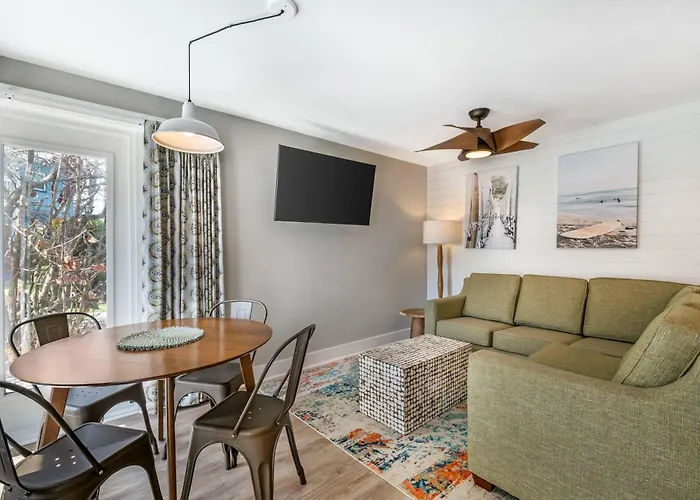 Coconut Palms Beach Resort Ii, An Ascend Collection Hotel