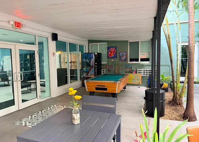 Atrium Hotel, Trademark Collection By Wyndham