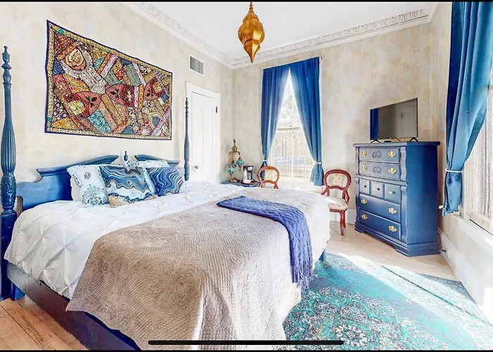 1001 Nights Historic Bed And Breakfast Adults Only