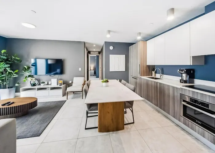 Vibras Wellness | Signature Two-Bedroom Urban Retreat With Balcony