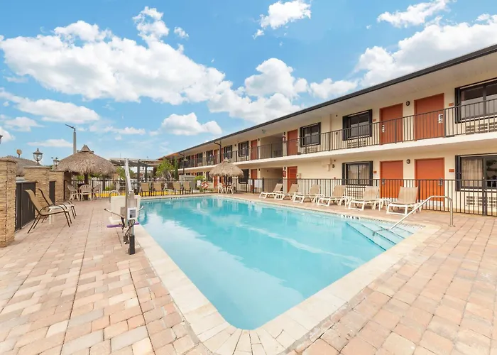Quality Inn Florida City - Gateway To The Keys