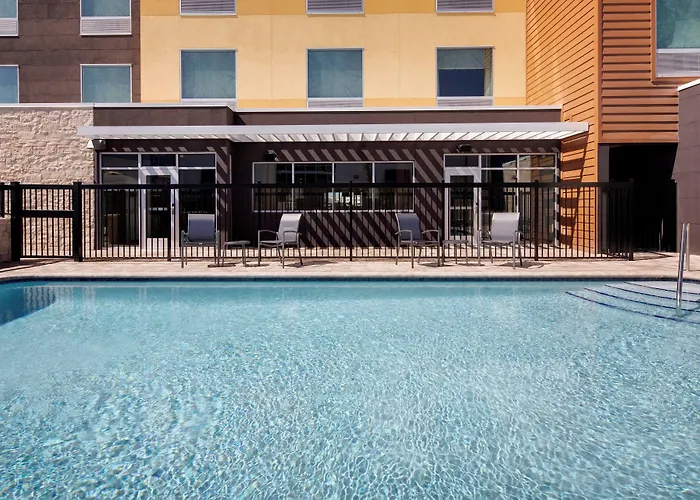 Fairfield Inn & Suites By Marriott Tampa