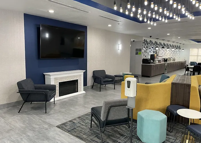 La Quinta By Wyndham Tampa Central