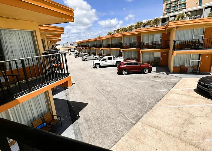 Grand Prix Beach Front